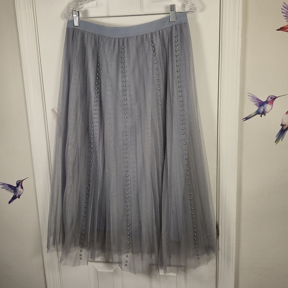MetroWear Gray Tulle Maxi Skirt w/ Pearl Beaded Embellishments Balletcore Size S - Picture 2 of 6